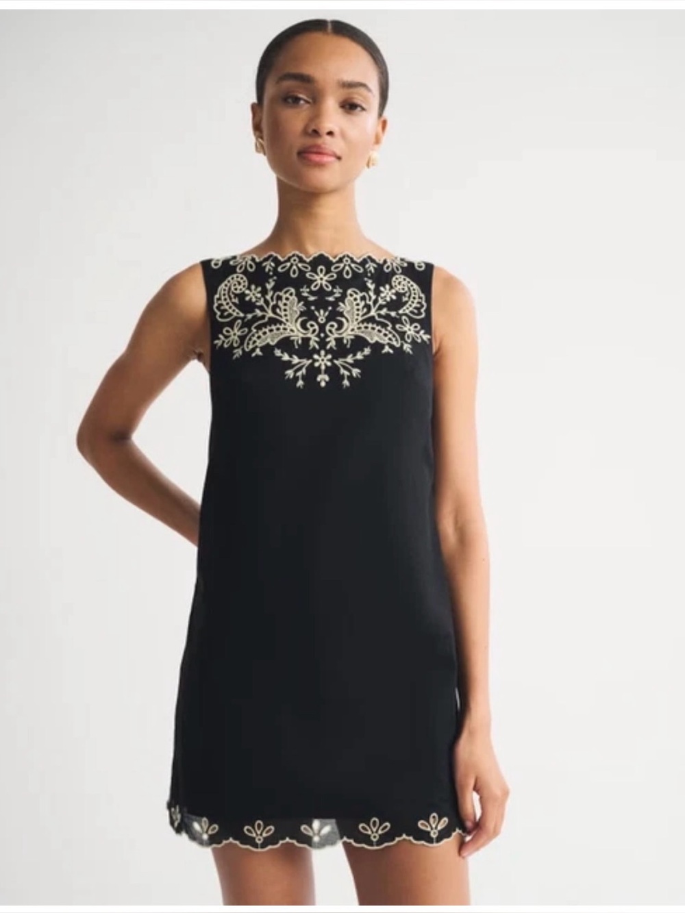 Sleeveless Black Embroidered Shift Top Abercrombie & Fitch
